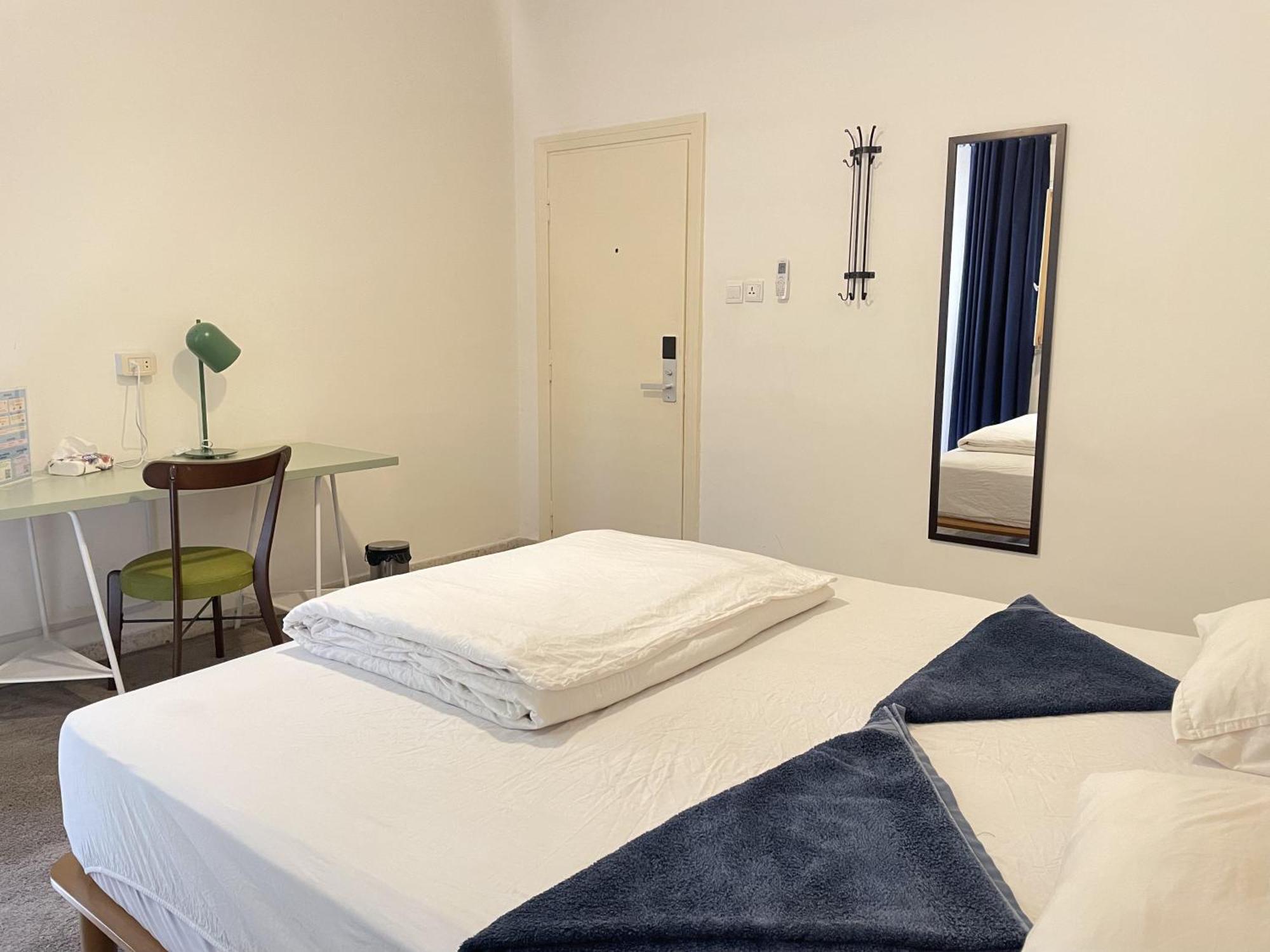 Battuta Hostel Аман Стая снимка