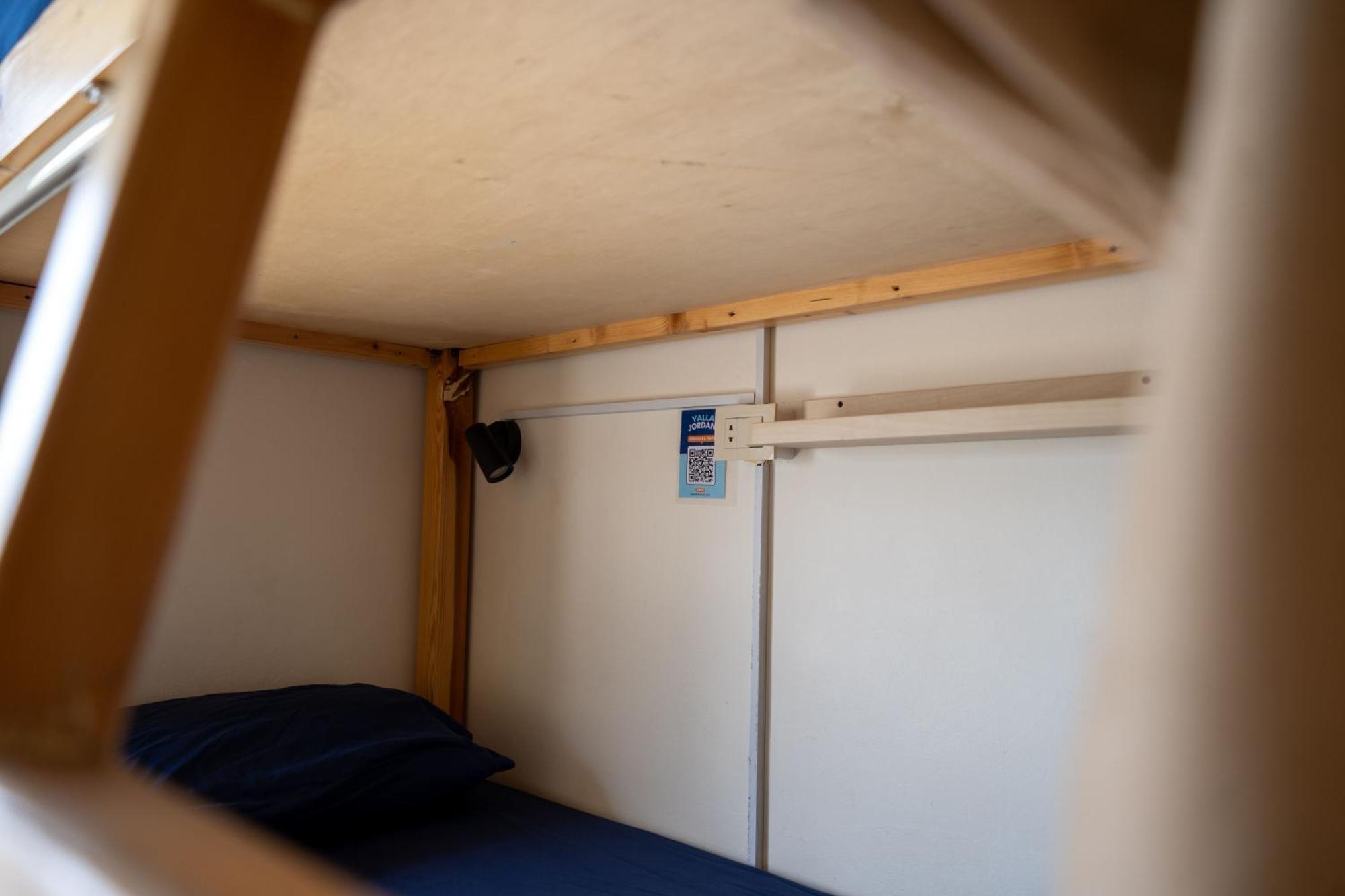Battuta Hostel Аман Стая снимка